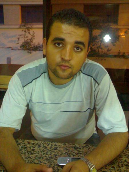 <<<<<<<<<<<<<<Este Soy Yo>>>>>>>>>>>>>>